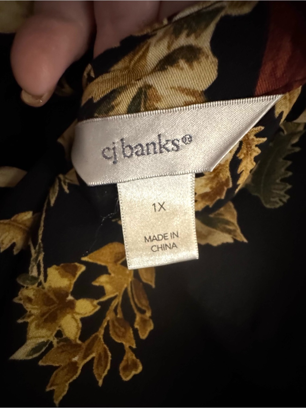 CJ Banks Black Floral Split- V-Neck Top PLUS: 1X #13 - Picture 9 of 9